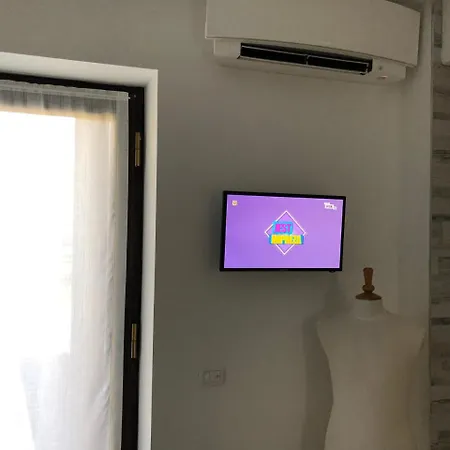 L'ago Nel Pagliaio Apartment